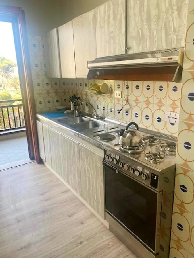 Spacious Apartment With Sea View In Giardini Naxos 120 M² Pool