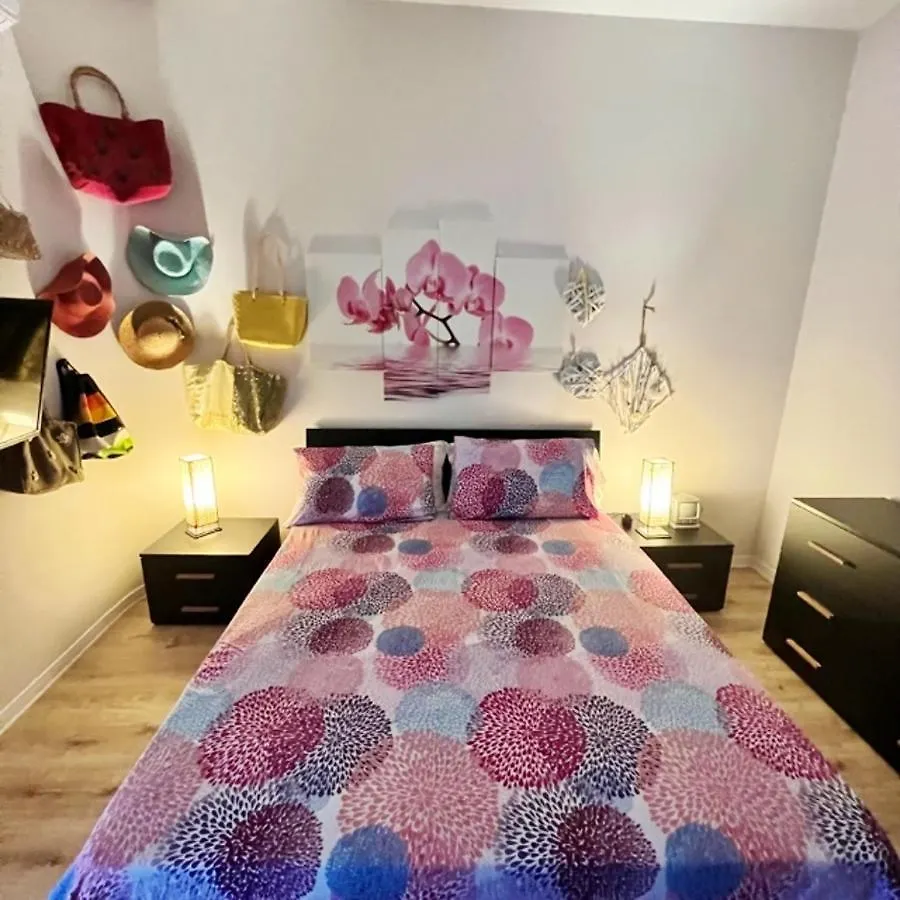 Spacious Apartment With Sea View In Giardini Naxos 120 M² Pool 0*,
